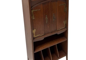 Arts & Crafts Art Nouveau Cabinet by H.P. Mutters & Zoon Den Haag, 1900s